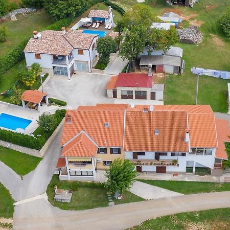 House Semy With Private Pool Villa Pazin Buitenkant foto