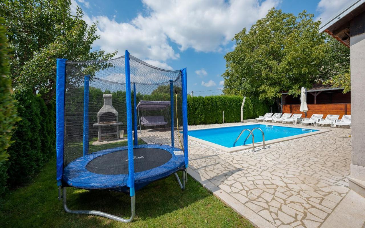 House Semy With Private Pool Villa Pazin Buitenkant foto