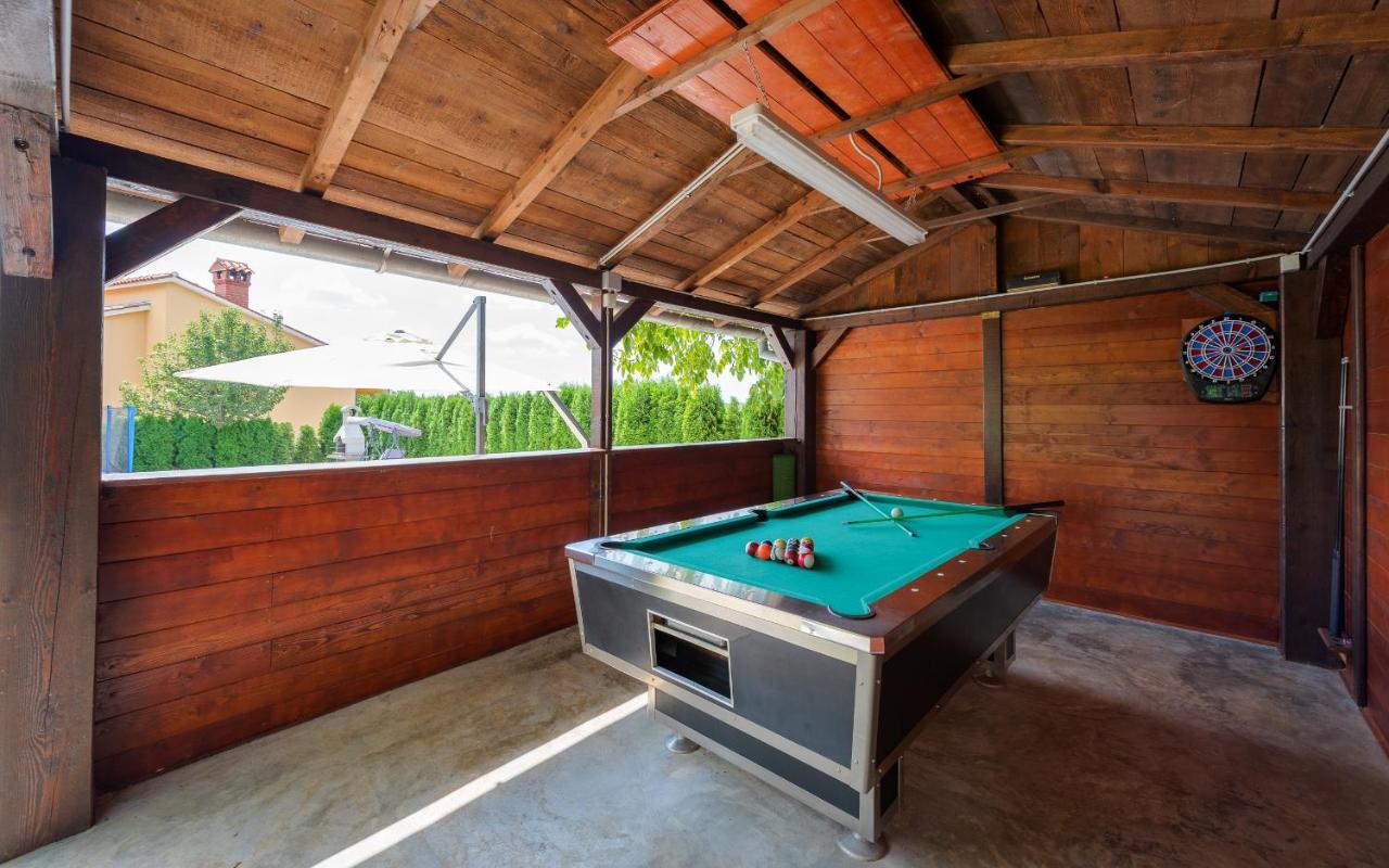 House Semy With Private Pool Villa Pazin Buitenkant foto